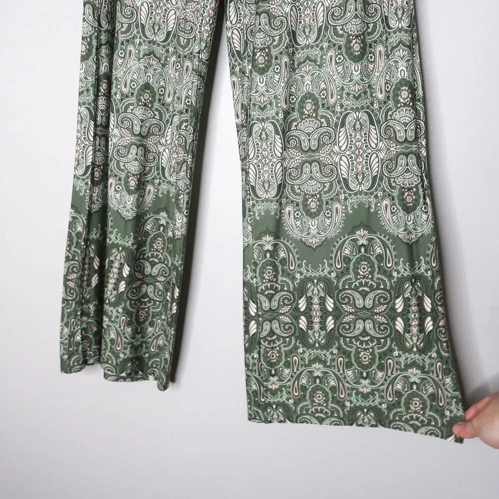 Cato Womens Knit Pants Size 14/16W Green Paisley Lounge Wide Leg Boho Pull On